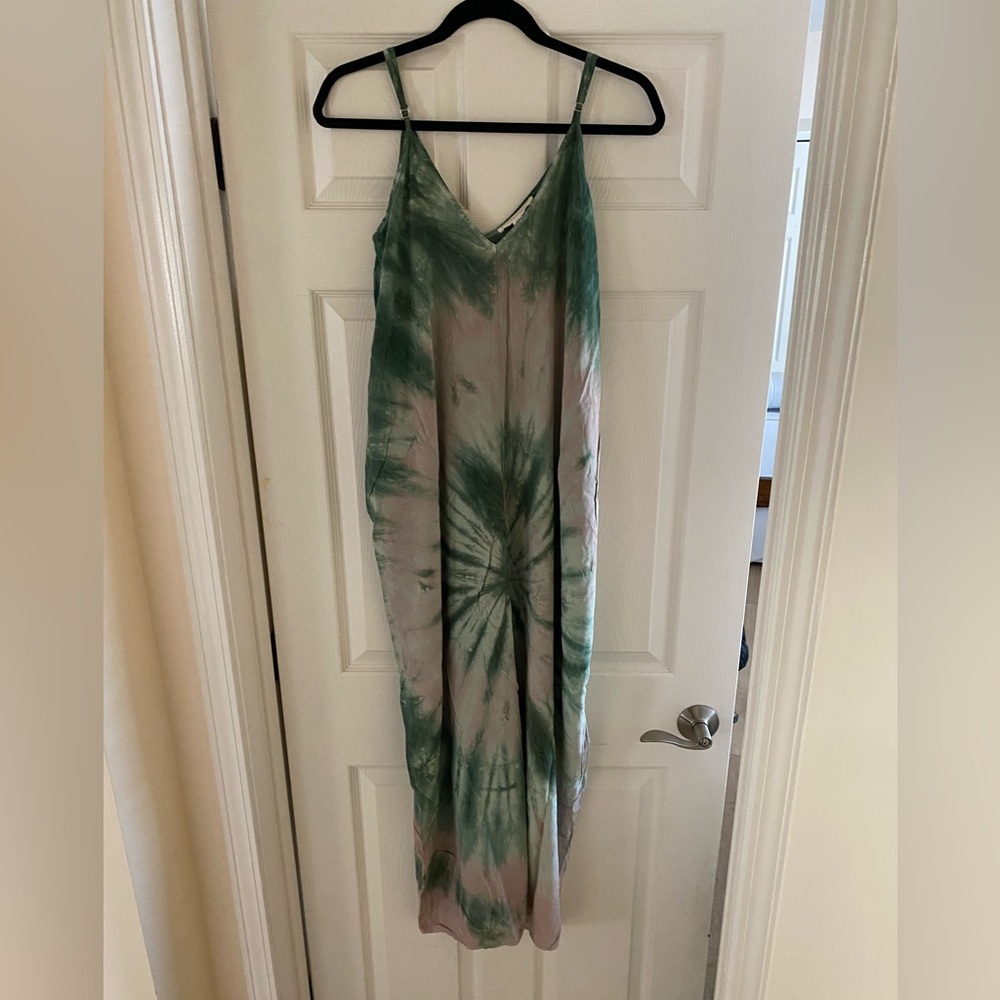 Love Stitch Tye Dye Maxi size S.